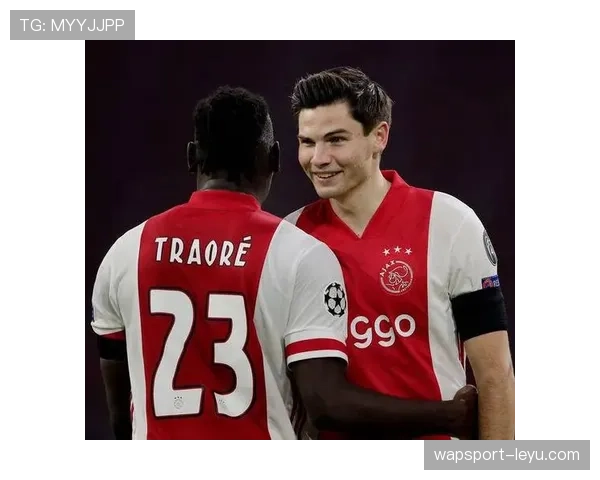 阿贾克斯新赛季能否触底反弹？状态回暖成关键看点