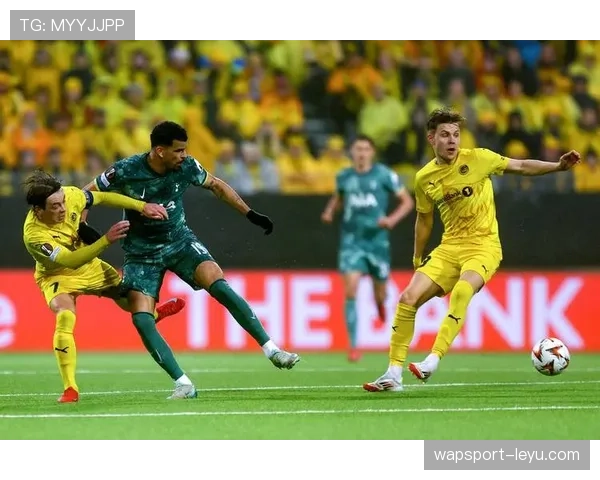 穆萨持续闪耀赛场，助球队士气高涨战绩斐然