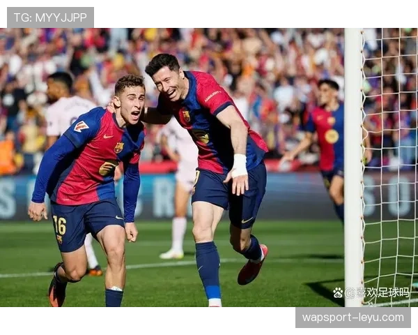 西甲绿条纹队逆转取胜，团队协作精神闪耀赛场