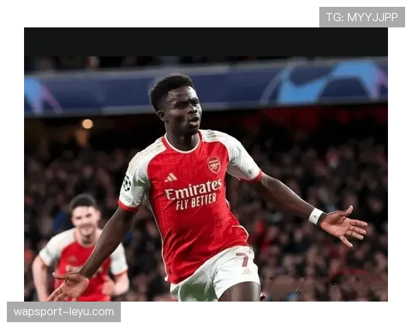 阿森纳与萨卡完成续约,核心边锋留队至2028年 阿森纳与萨卡完成续约,核心边锋留队至2028年